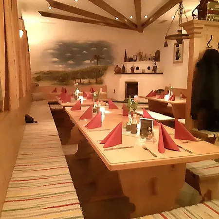 Fantastic In A Quiet Location Near The Ski Lift